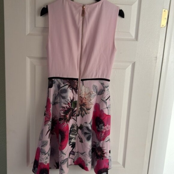 Ted Baker London dress - Picture 7 of 9